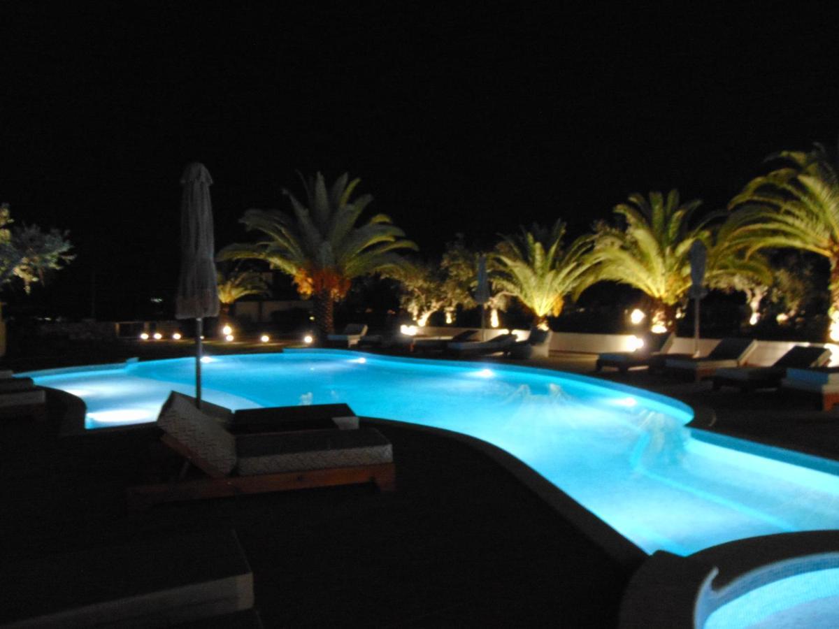 Aparthotel Domus Hospitality Vourvourou Exterior foto